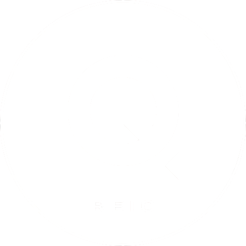 Q-REIC white logo